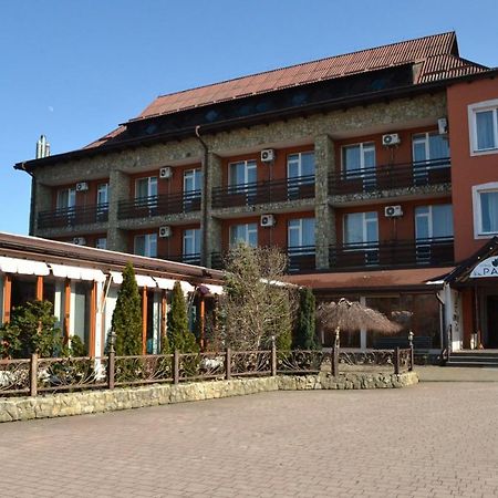 Hotel Perlyna Ars Стрий Екстериор снимка