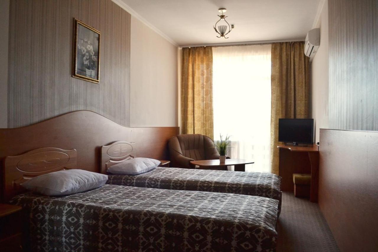 Hotel Perlyna Ars Стрий Екстериор снимка